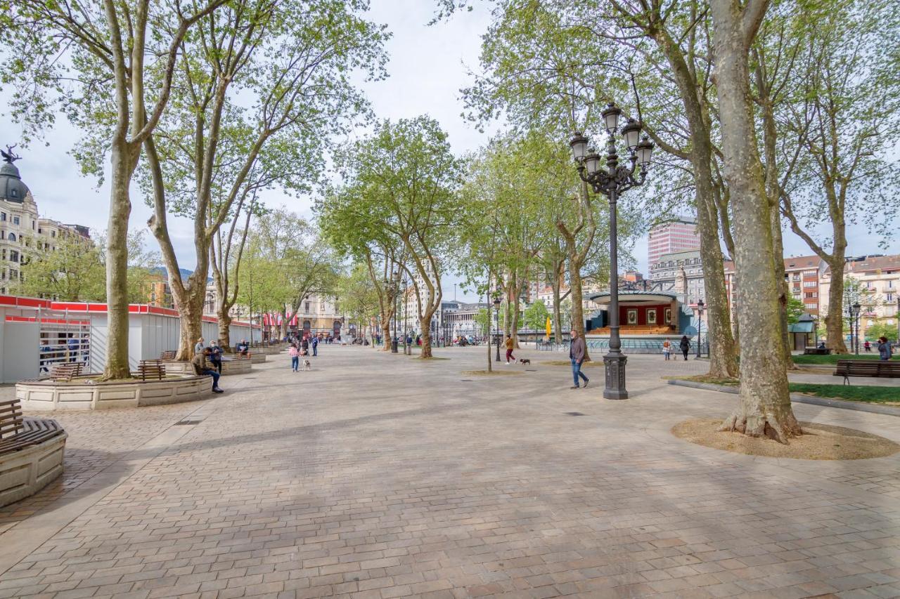 Апартаменти Paseo Del Arenal En El Casco Viejo Більбао Екстер'єр фото